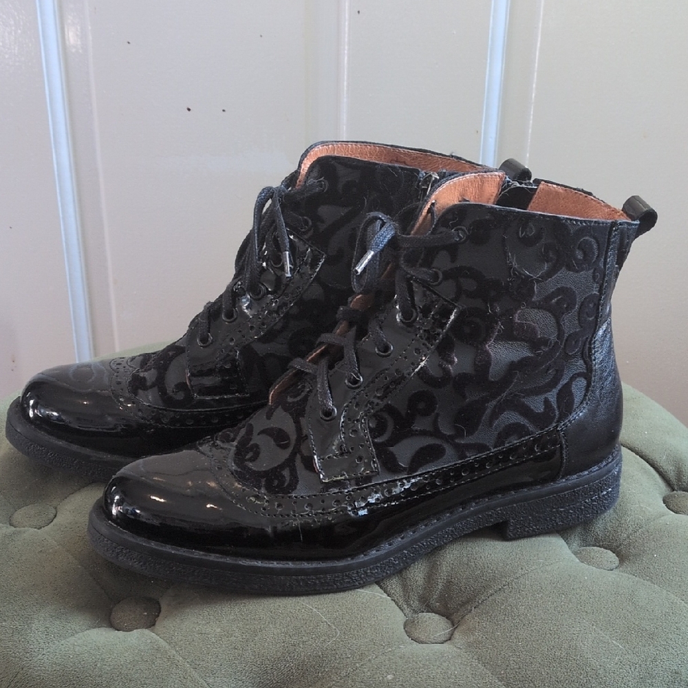 Embassy London Boots